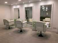 Аренда парикмахер  бровист-визажист Beauty Time пр.Поля,135 свет 24/7