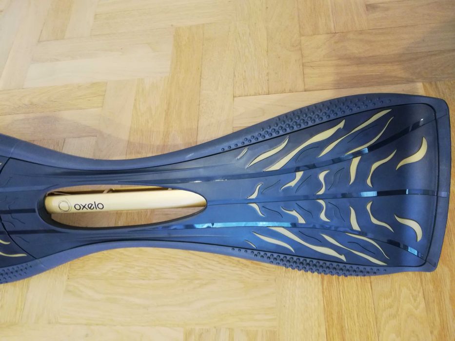 Deskorolka Oxelo Waveboard 77x23 cm -2 kółka - Decathlon -stan idealny