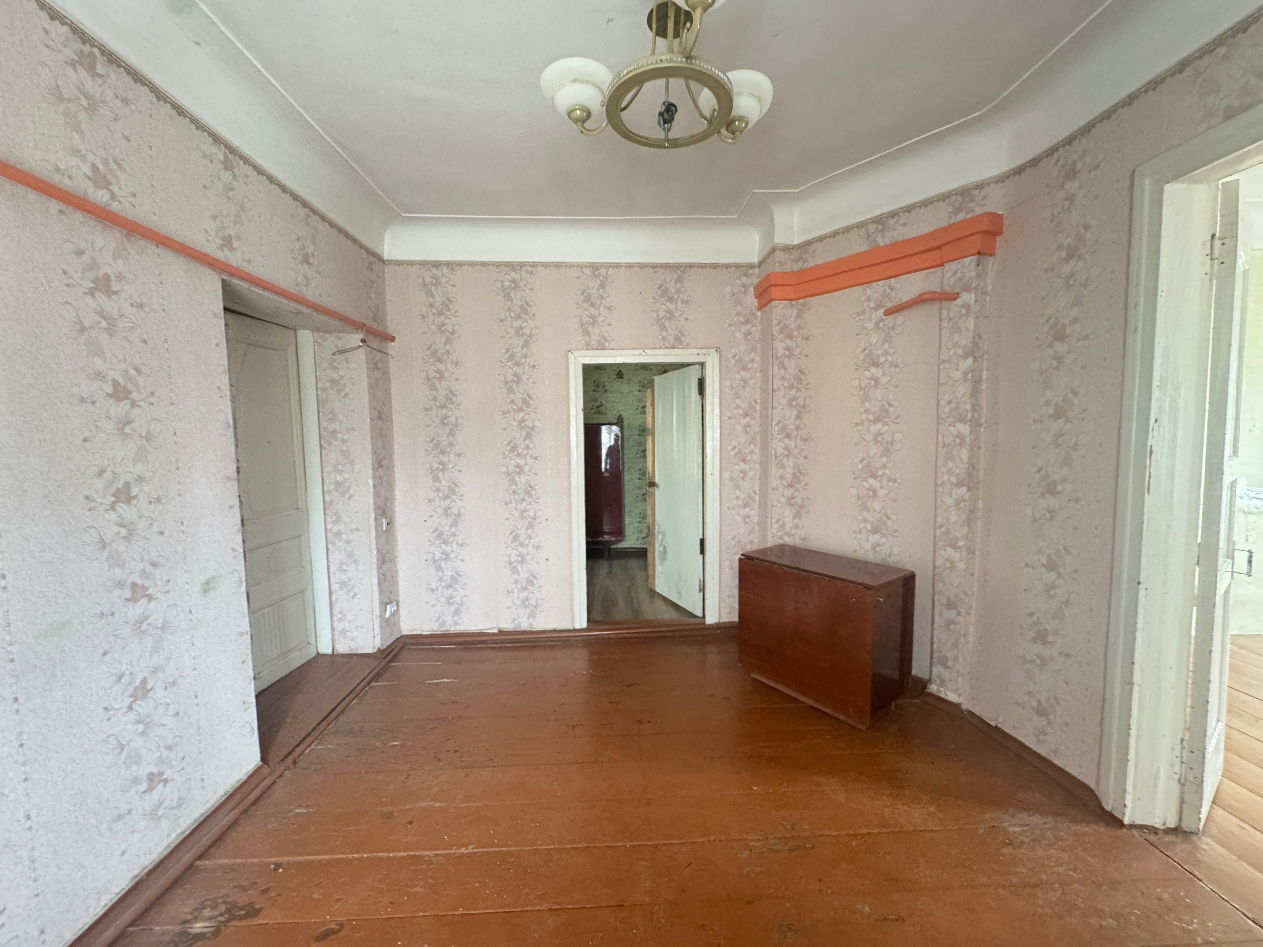 Продається ділянка землі р-н проспекта Гагаріна (Науки)