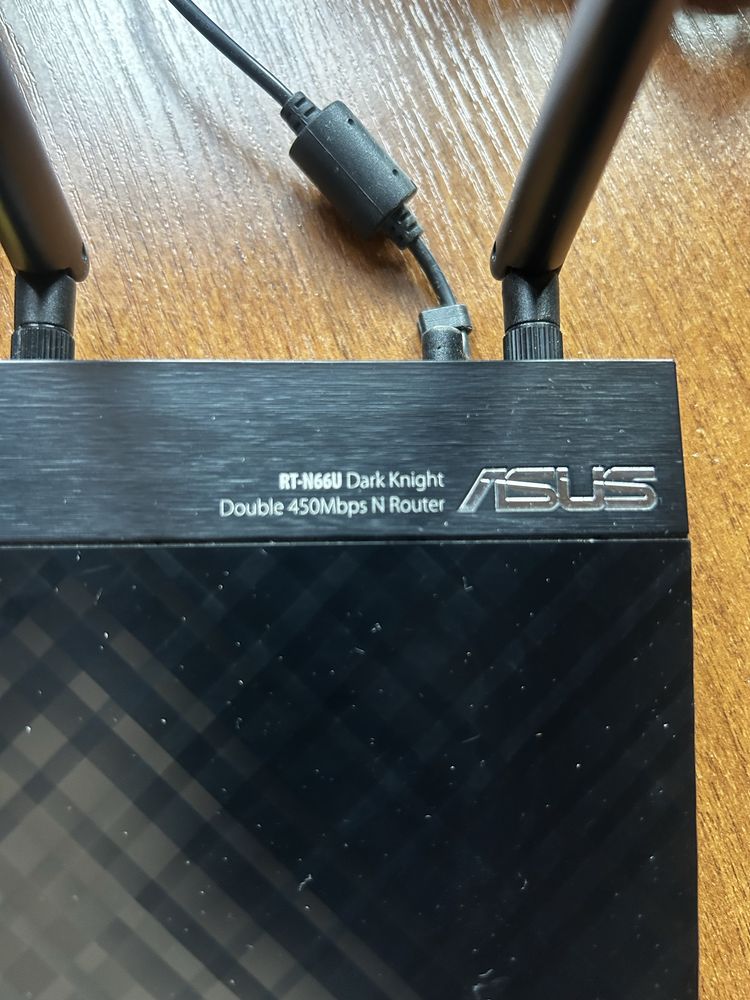 Роутер ASUS RT-N66U