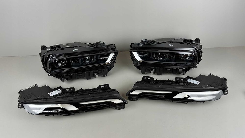 Фара передня ліва права рест до рест	BMW X7 G07 LCI Разборка