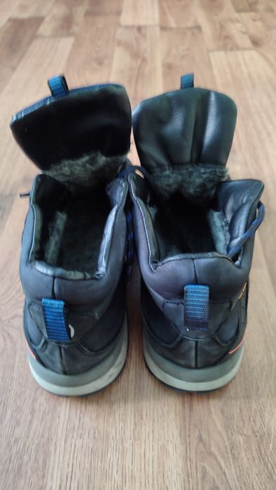 Шкіряні зимові ботинки 42 розміру