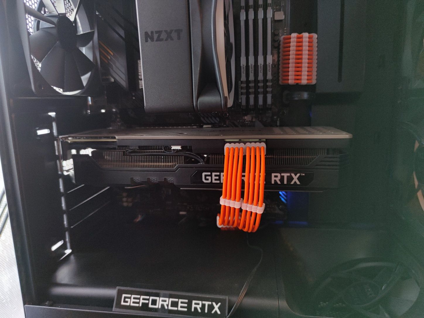 PC gamingowy RTX 3080 Ryzen 5600x 32gb ram NZXT clean look