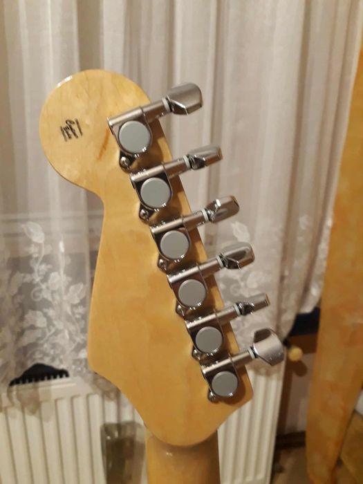 Gitara elektryczna