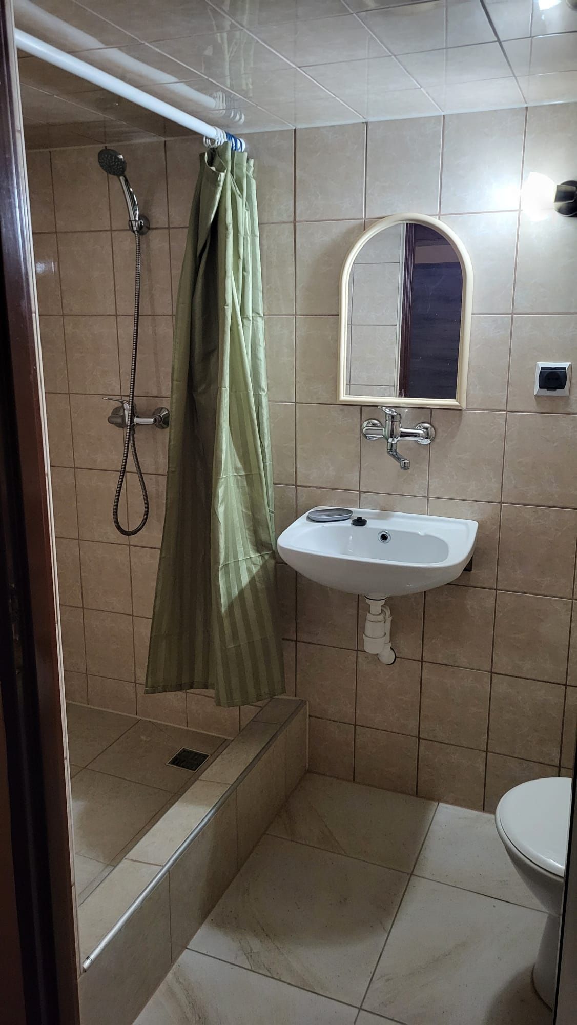 Wynajmę pokoje 2, 3, 4, 5 osobowe