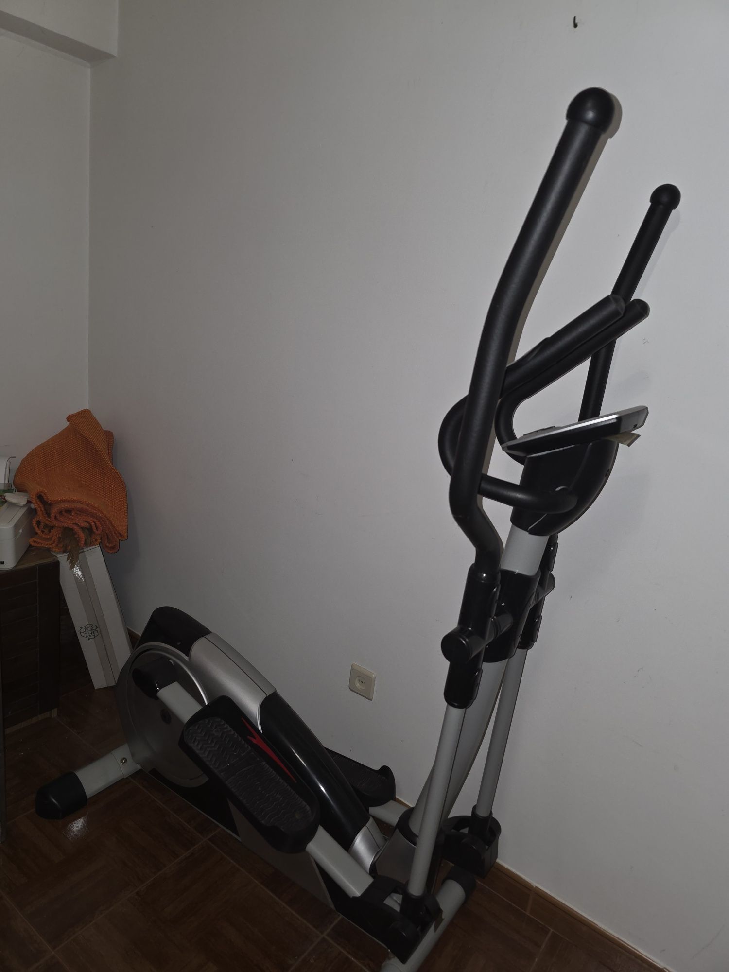 Vendo ou troco Elíptica