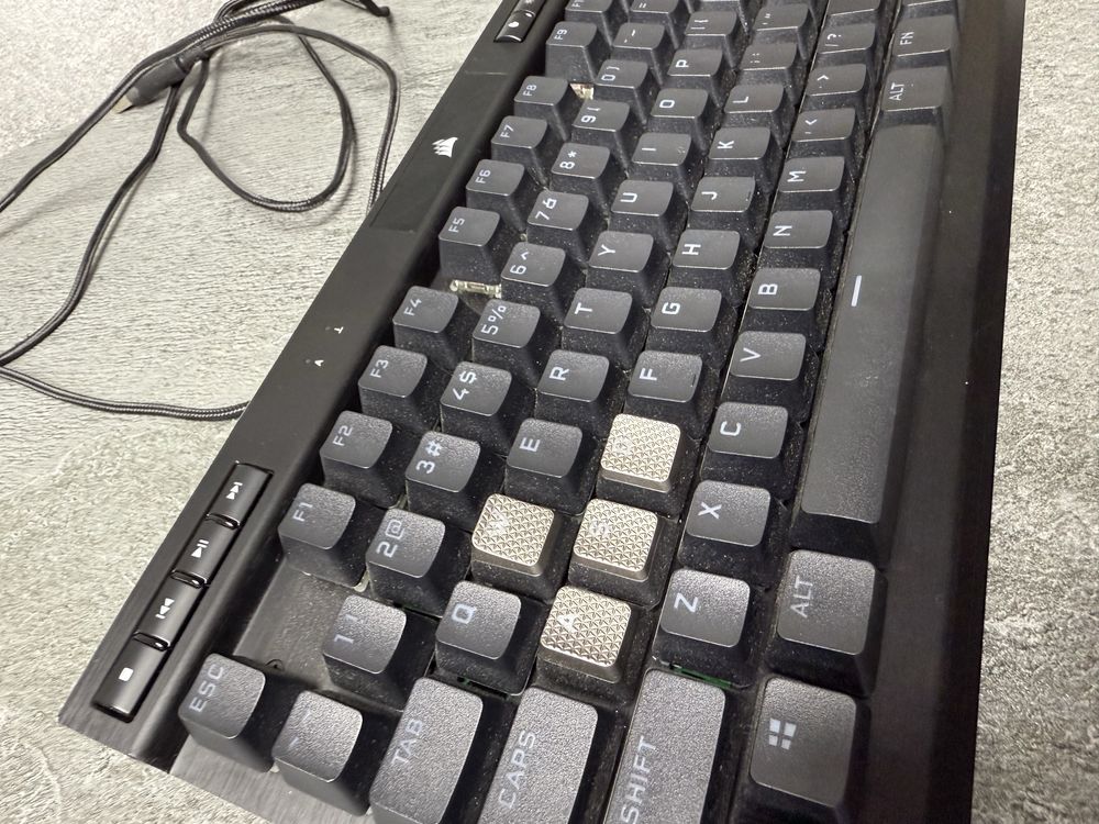 Ігрова геймерська клавіатура CORSAIR K70 RGB TKL Mechanical