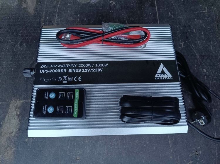 Інвертор (UPS + AVR) 12V UPS-2000SR Sinus 2000W/1000W 12V/230V,
