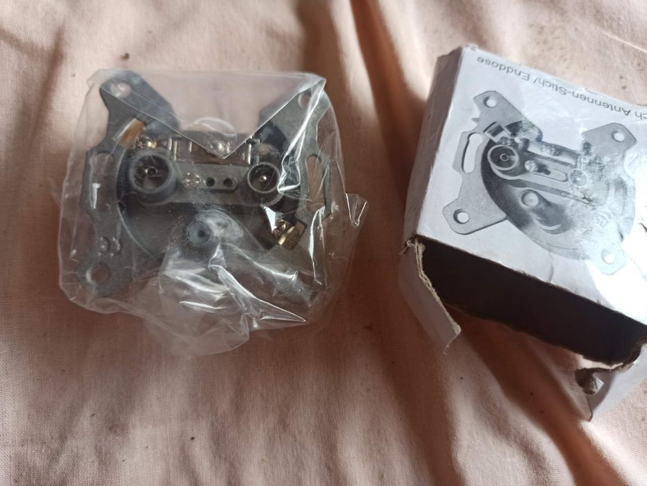 Gniazda antenowe 5 szt. Nowe.