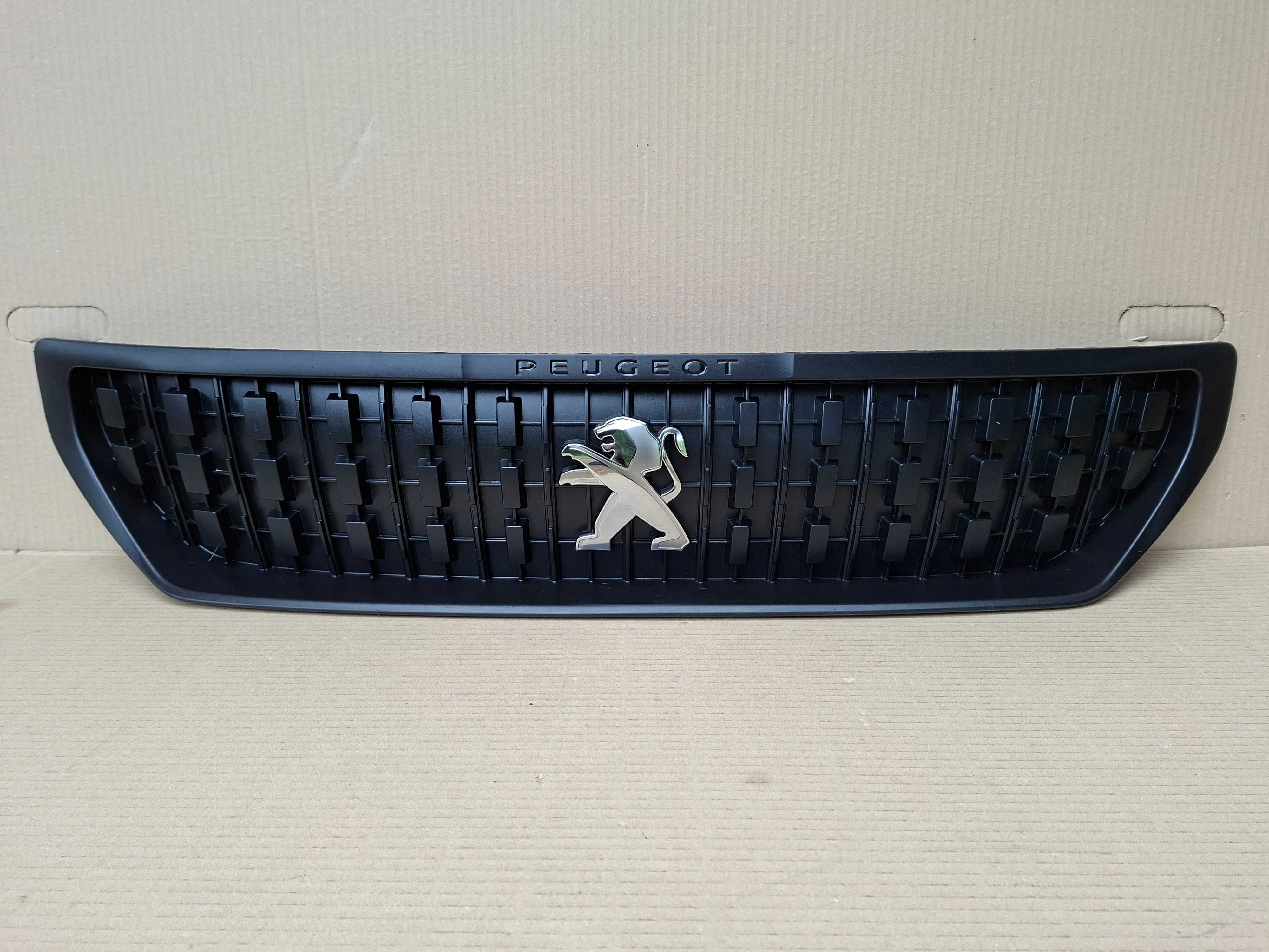 peugeot expert III grill atrapa