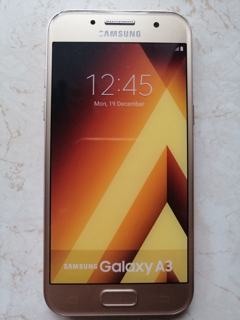 Samsung A3 atrapa