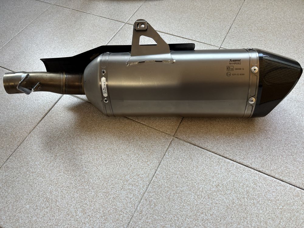 Ponteira Akrapovic - Honda XADV 750