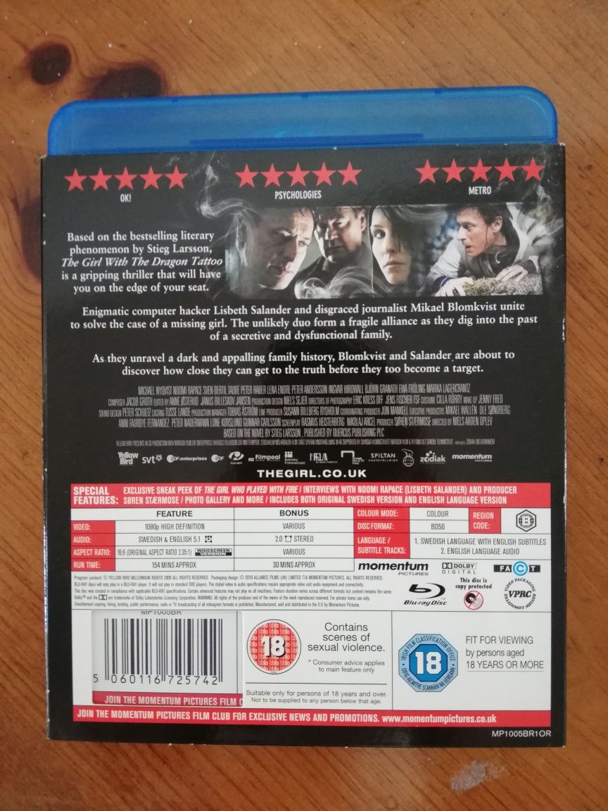 Blu ray do filme "The Girl With the Dragon Tattoo" (portes grátis)