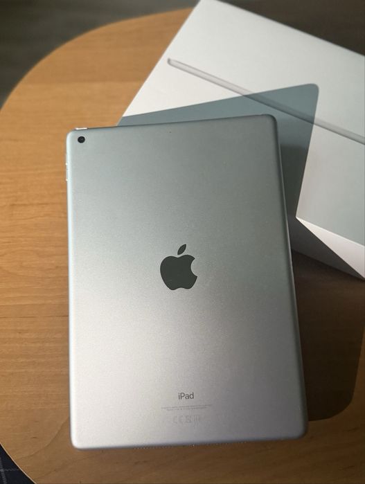 Продам Ipad 9 64 gb Wifi
