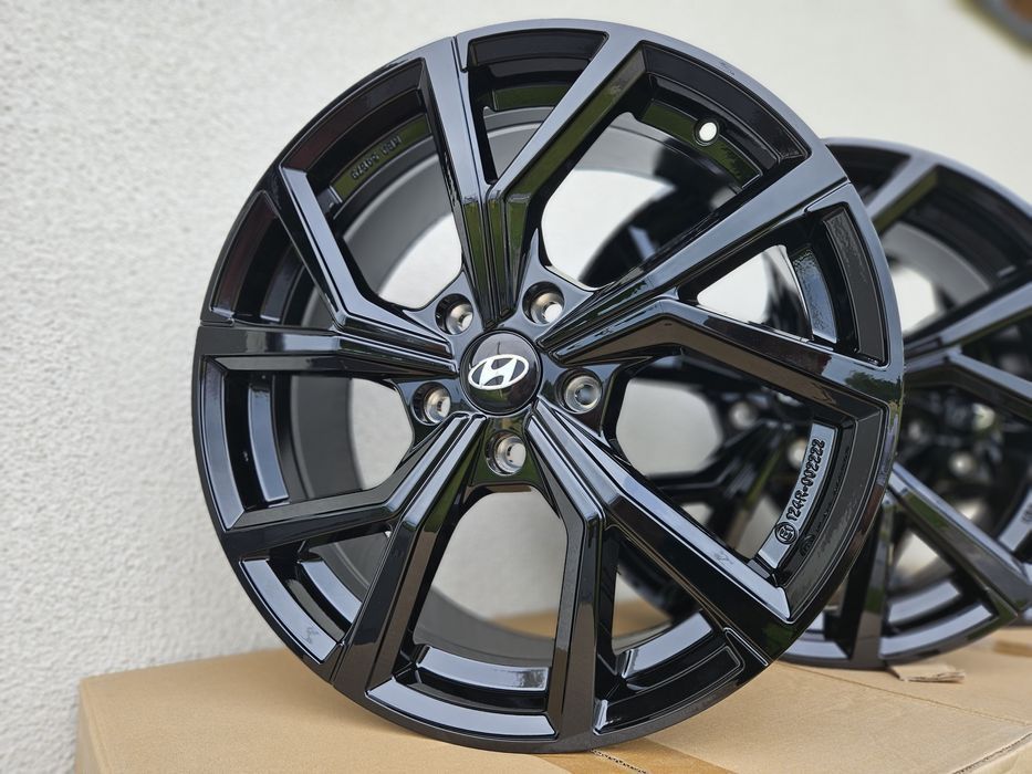 Hyundai 18 " Nowe Czarne 5x114,3 Tucson Kona i30 Veloster ix35 Felgi