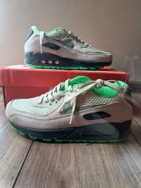 Nike Air Max 90 Essential