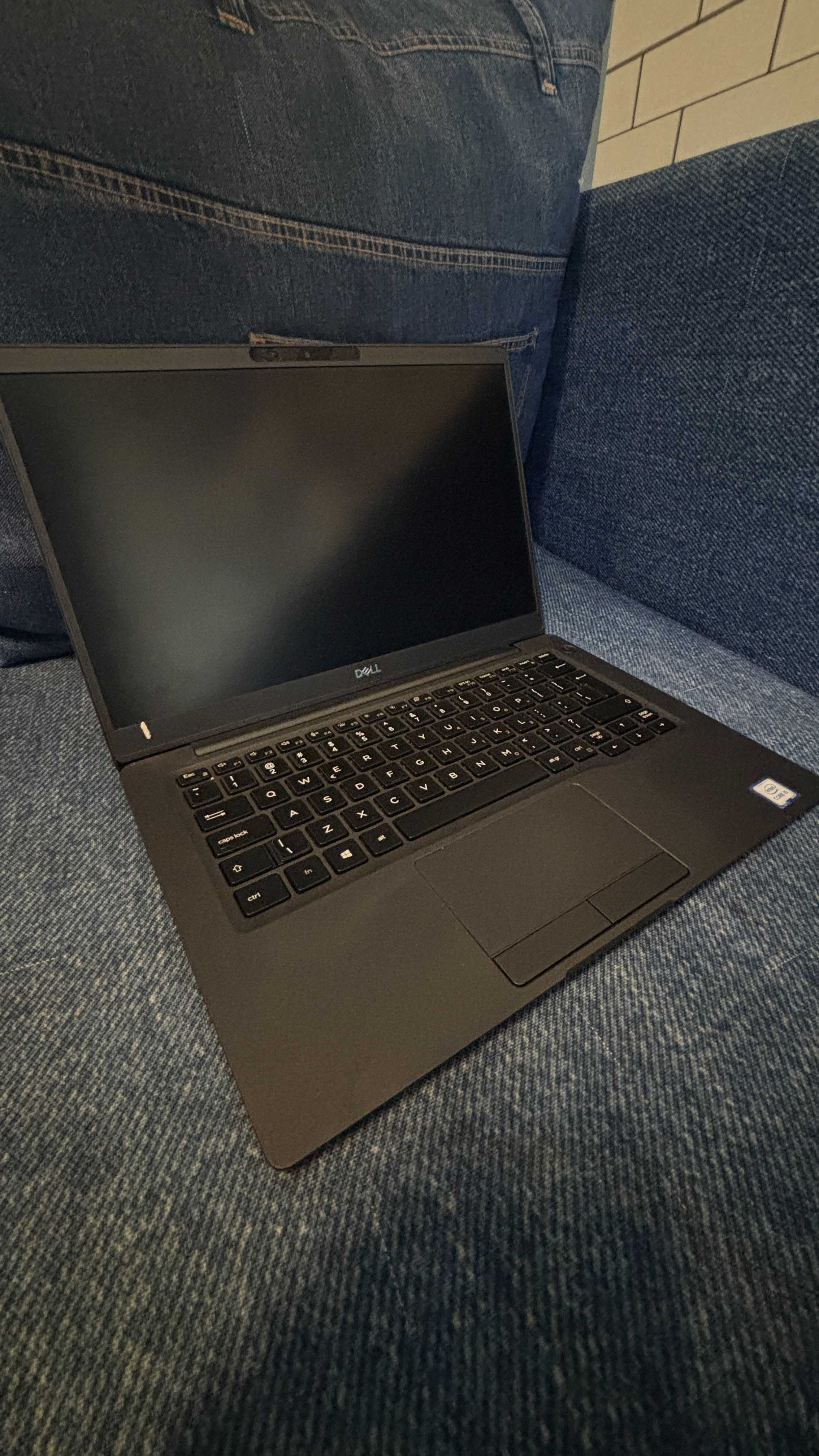 Laptop Dell Latitude 7300 i5/16GB/256GB SSD – gotowy do pracy, okazja!