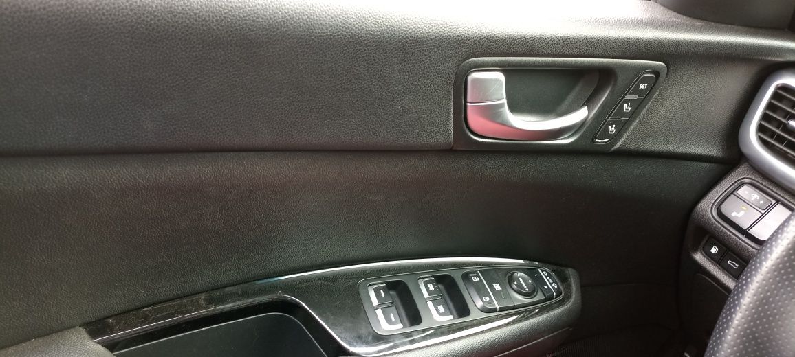 Автомобілі продаж