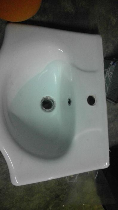 lavatorio de encastrar+torneira+espelho WC (novo)