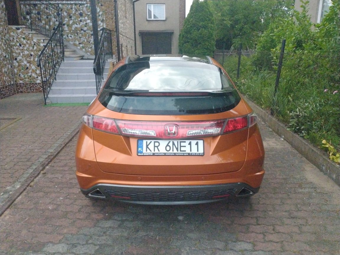Sprzedam  prywatnie Honda  Civic 1.8 -2009