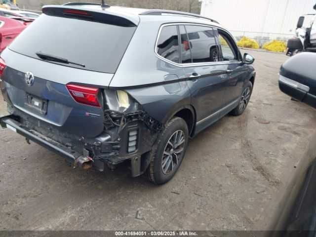 Volkswagen Tiguan 2.0T SE 2020 *