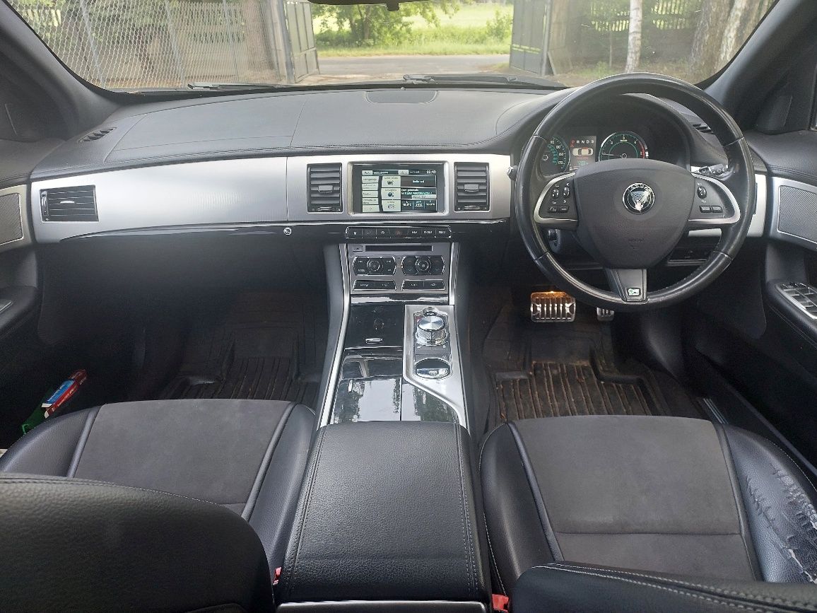 Jaguar XF 2.2d R Sport  silnik 224dt 190 km Przód Części Felgi 18"