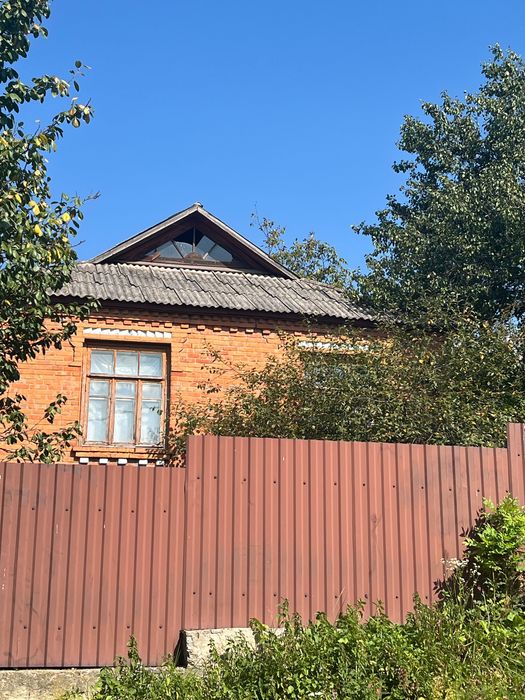 Продам будинок ,м.Деражня .Хмельницька область