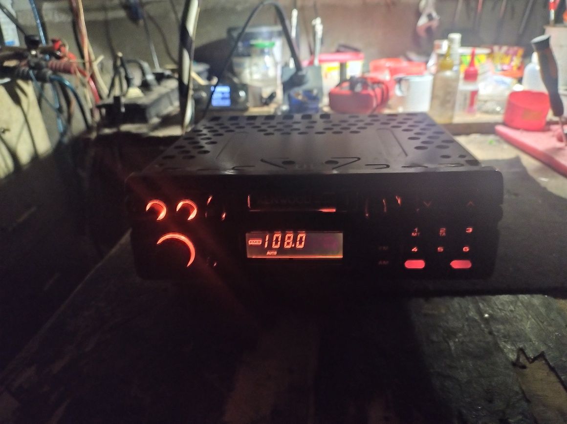 Radio Kenwood KRC-252L kieszeń