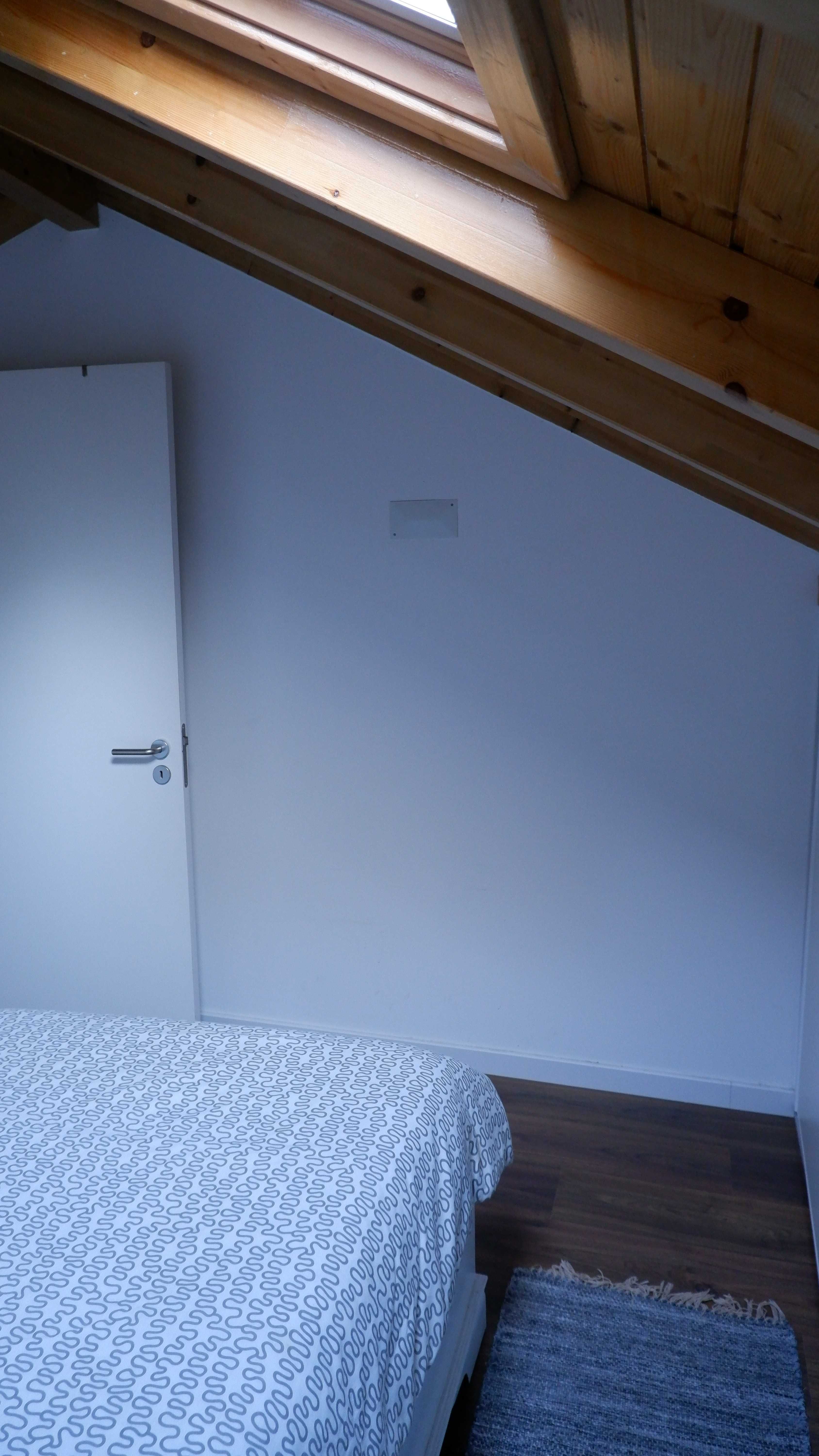 Alugo Quarto - Setúbal
