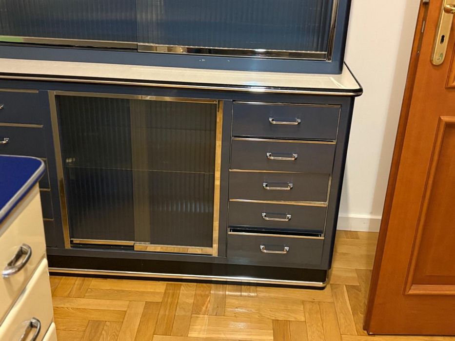 Vintage szafka kredens lekarski Baisch