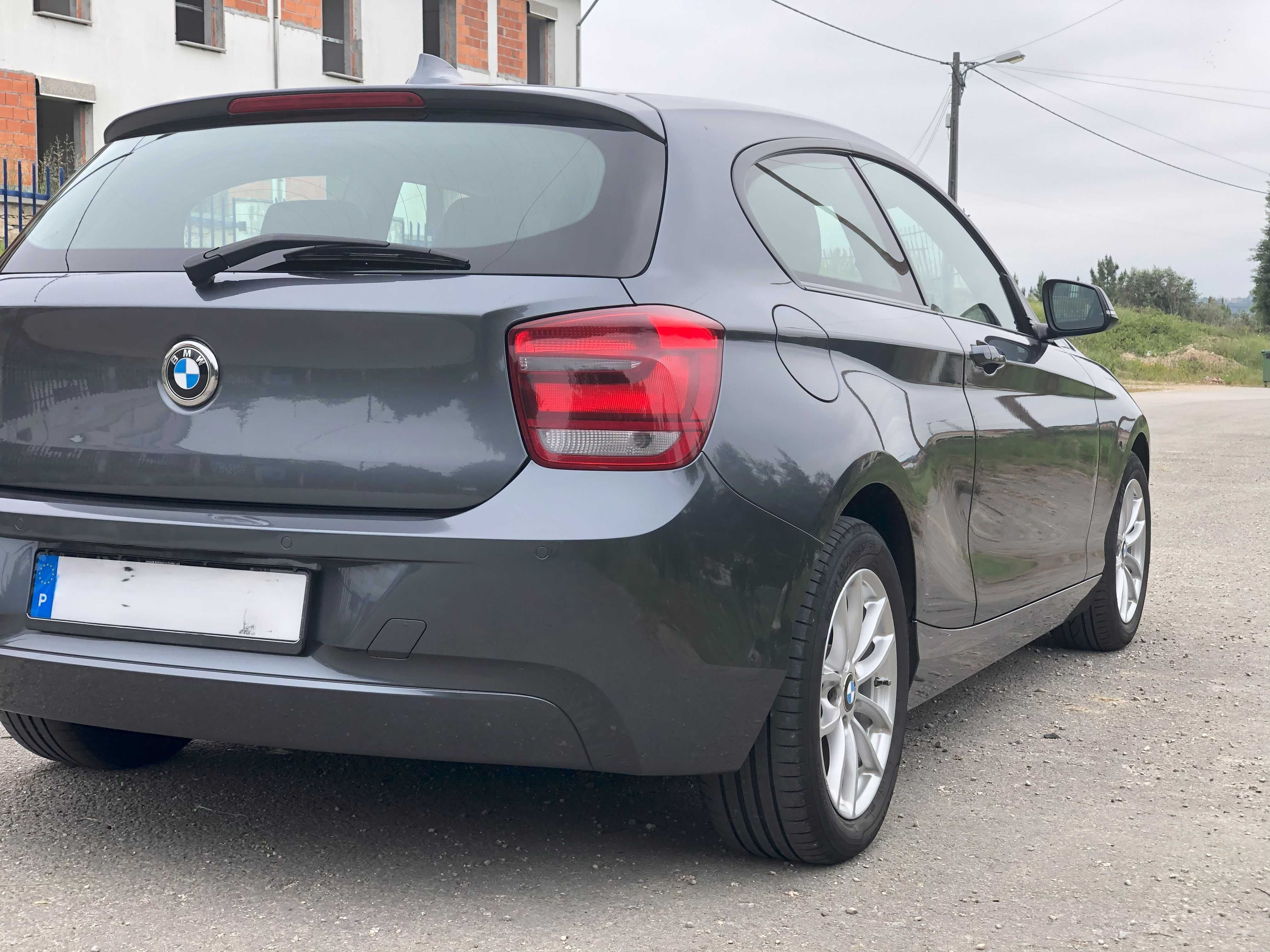 BMW Serie 1 114d Coupé  "ler descricao"