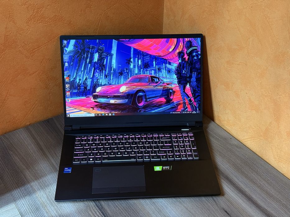 Потужний ігровий ноутбук (i7/1TB SSD/32DDR4/RTX 3080 16GB/144hz 17.3)