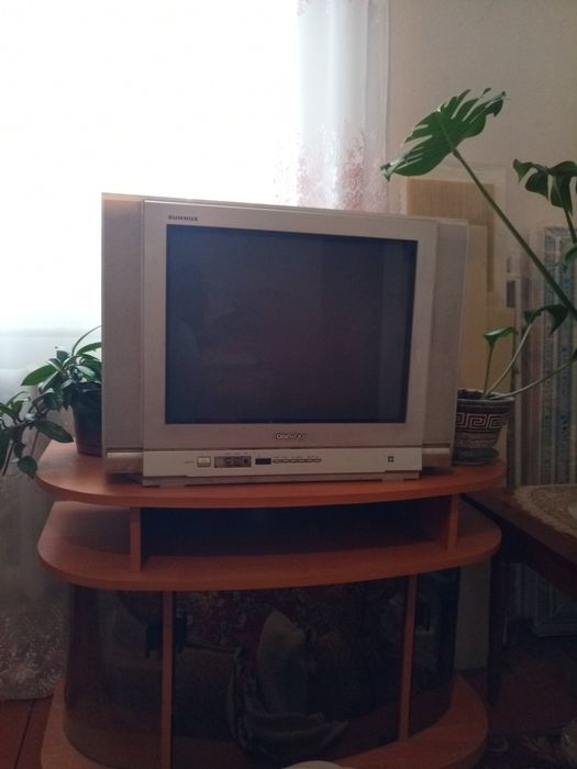 Продам телевізор