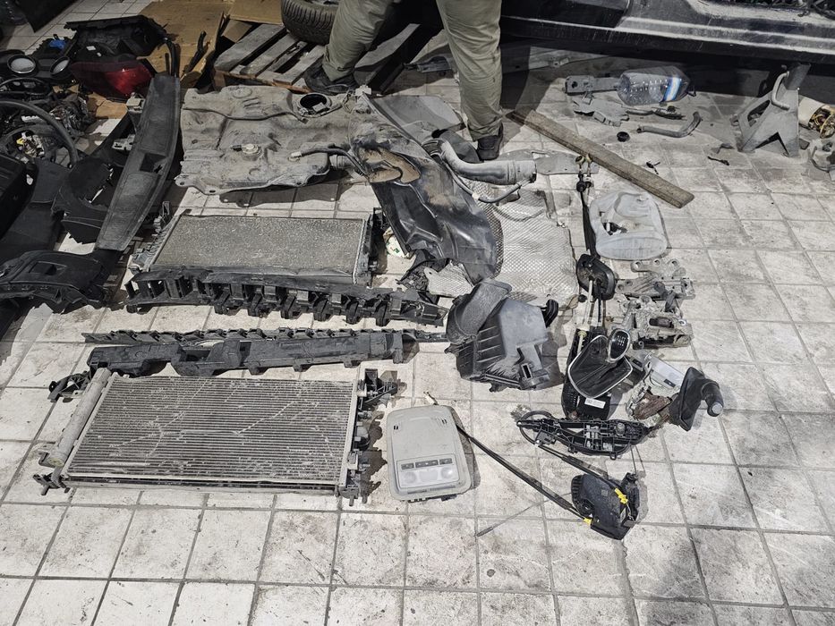 Opel Astra K 2019 - para peças