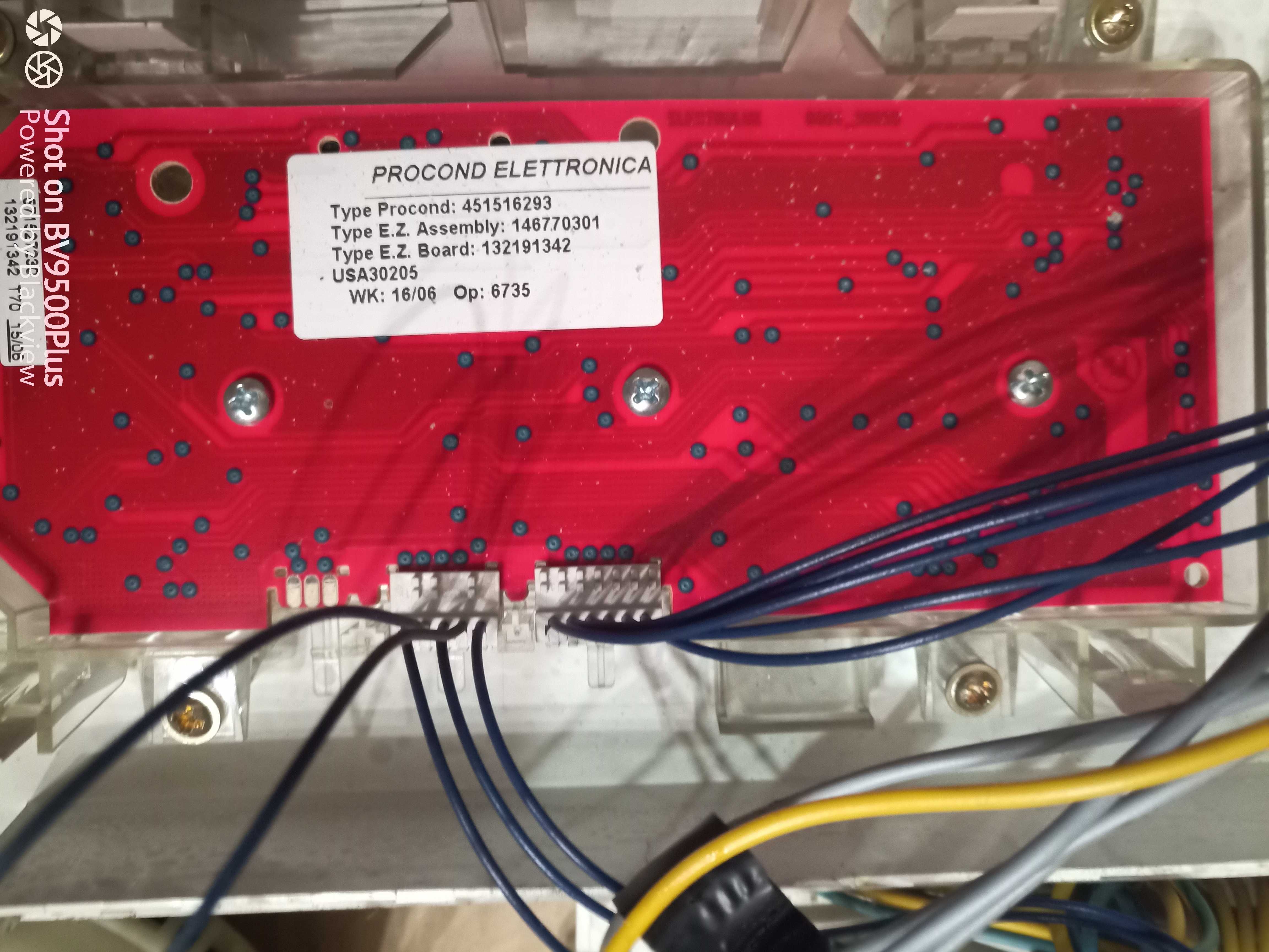 Противовесы (правый и левый)для вертикальной.стиральной Electrolux