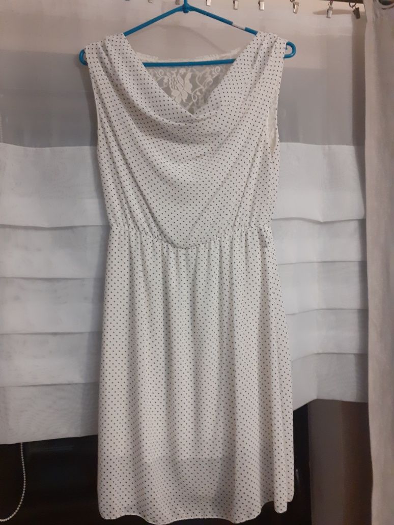 Sukienka w groszki biała, z koronka, 36, S, zwiewna, lekka