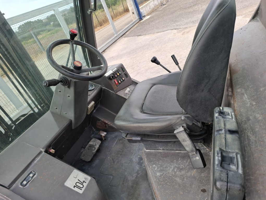Manitou MSI 30 c/ balde e garfos