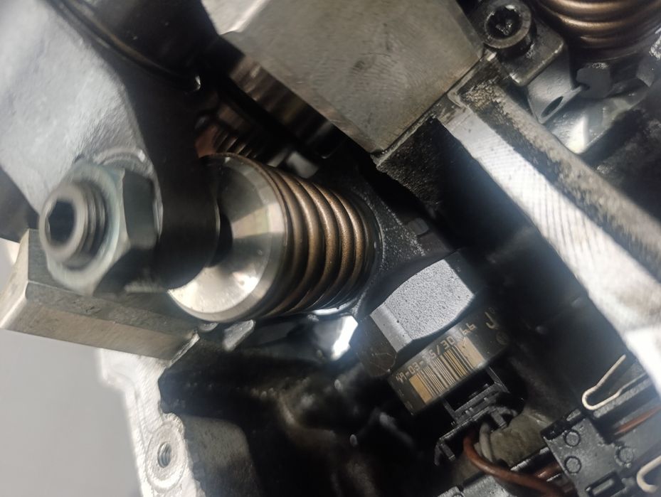 Cabeça de motor pd115 como nova