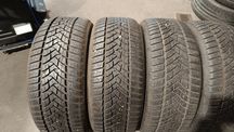 4 x Dunlop Winter Sport 5 215/50/17