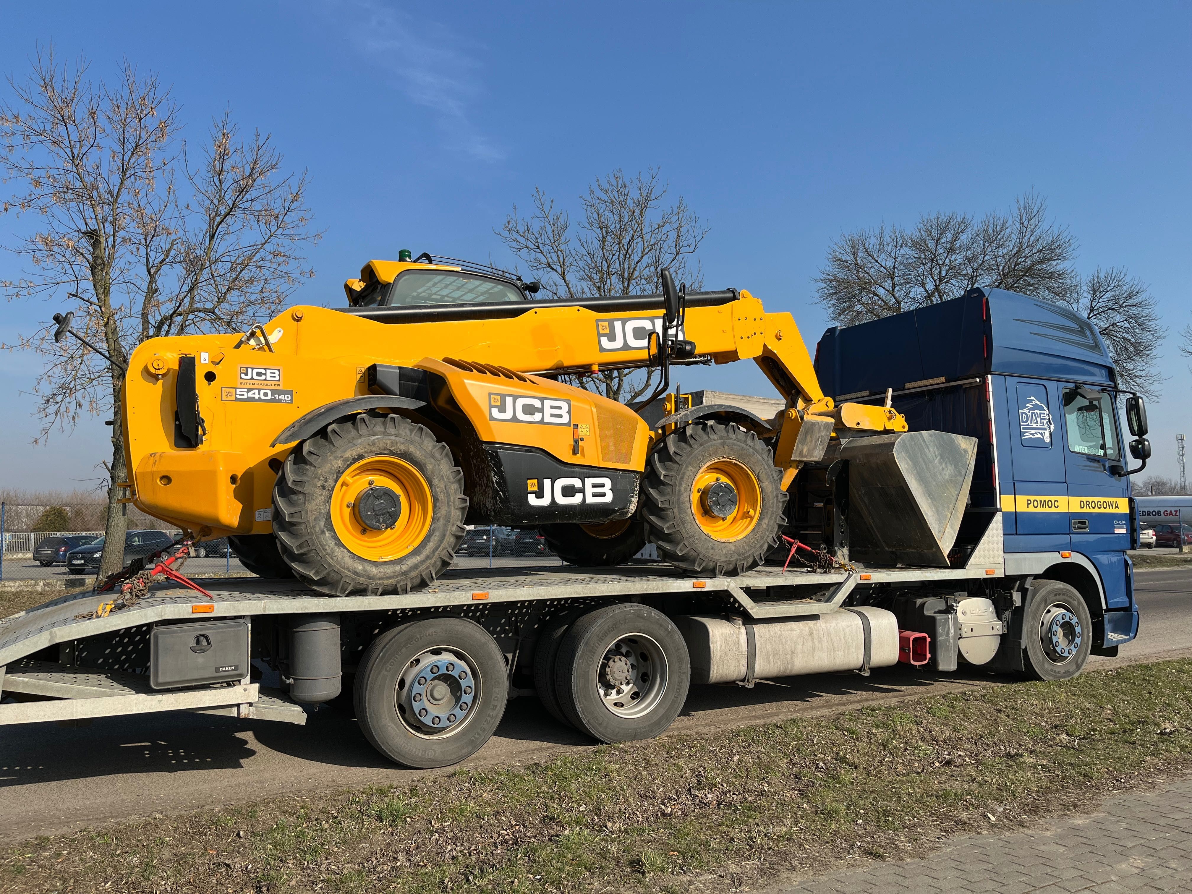 Transport/przewóz maszyn, pojazdów, ciągników rolniczych itp.