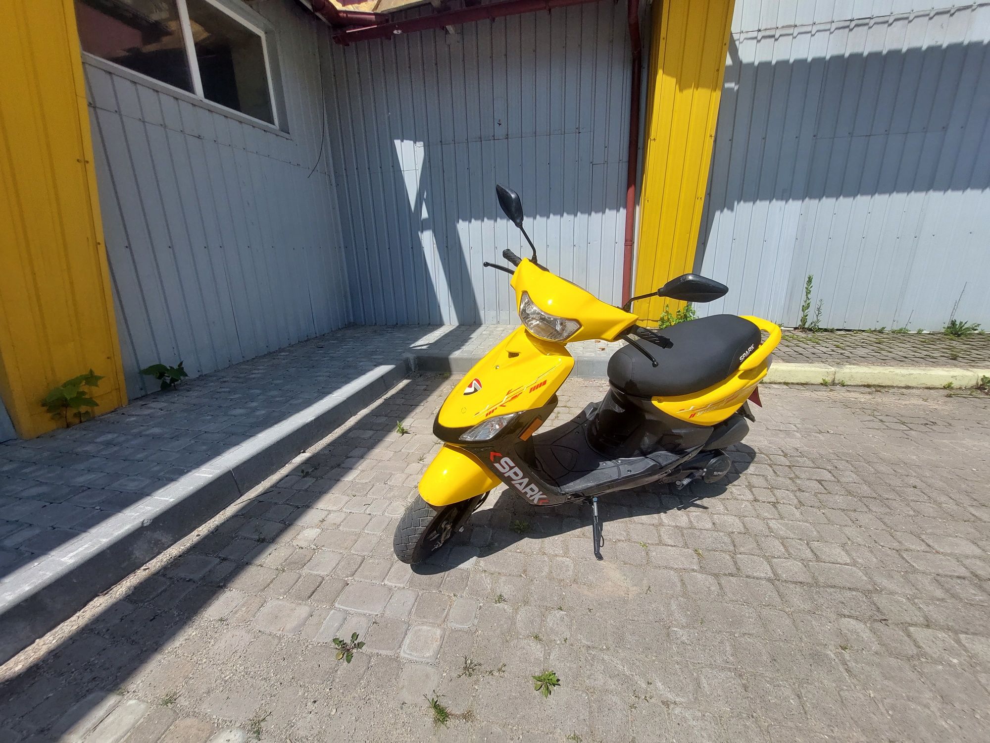 Spark SP125S-15 в хорошому стані