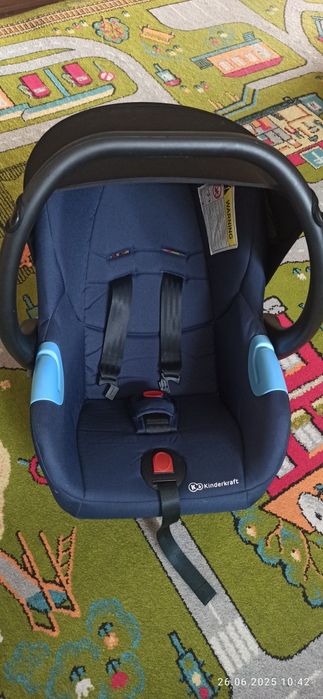 Автокрісло Kinder Kraft