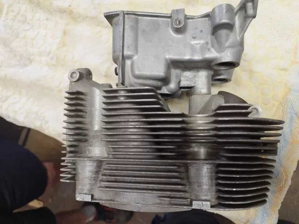 DEUTZ 514 lub 614 lub 714  głowica cylindra nowa oryginał 84R