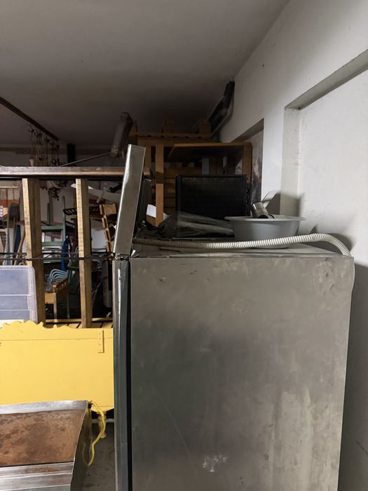 Armá frigorififo em inox com 2 portas e 1200 litros