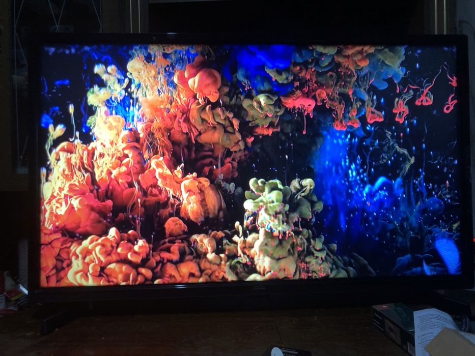 TV Eletronia LD2 32 Android - Como Nova