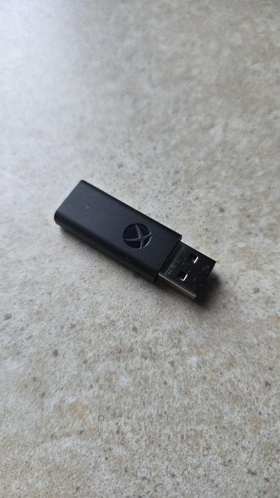 Adapter do padów Microsoft Xbox Wireless Adapter v2 do PC