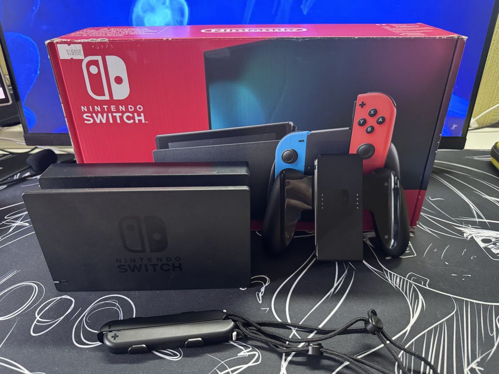 Nintendo Switch V2 (з аккаунтом)
