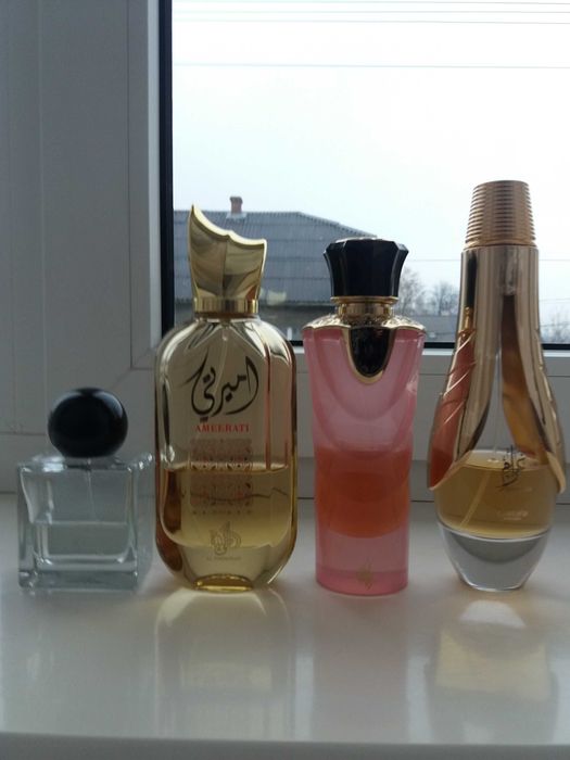 Продам залишки парфумів