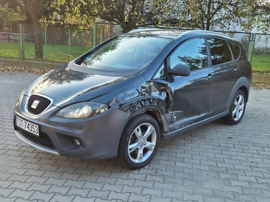 Seat Altea ALTEA XL 2010 2.0TDI CR 170 4X4 FREETRACK hak xenon