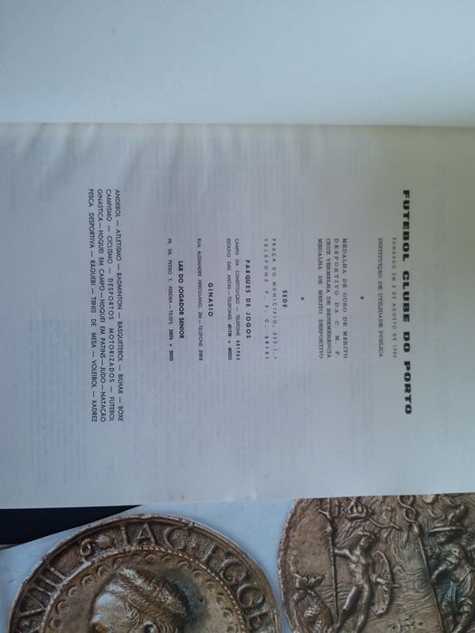 11324#F C Porto livro antigo relatório contas 1973
Preço € 6,00